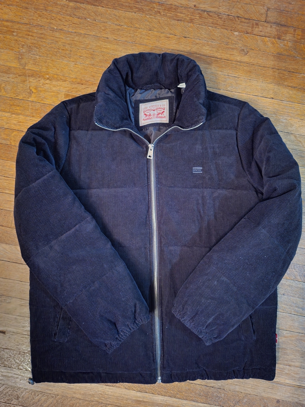 Levi's Black Women's Corduroy Puffer Jacket